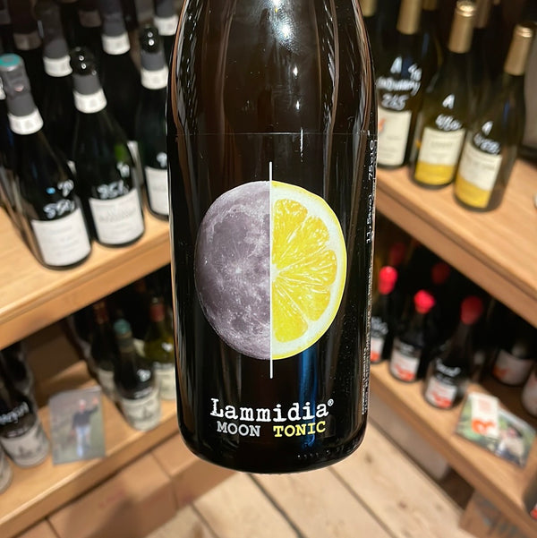 2022 Moon Tonic
